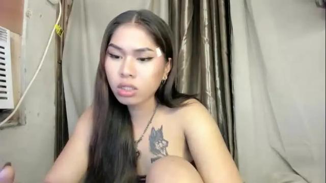 Image 3 of sky_fox_sweetxx Stream on Chaturbate on 1 month ago