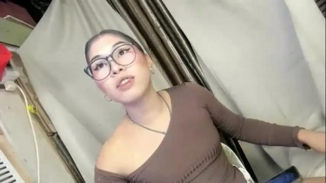 Image 4 of sky_fox_sweetxx Stream on Chaturbate on 1 month ago