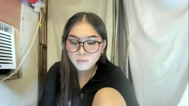Image 4 of sky_fox_sweetxx Stream on Chaturbate on 26 days ago