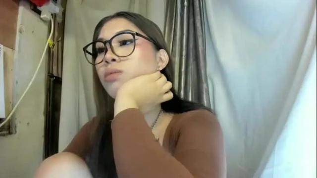 Image 7 of sky_fox_sweetxx Stream on Chaturbate on 24 days ago