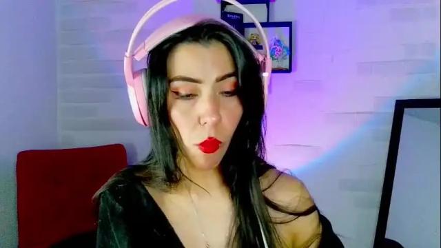 Image 11 of sky_girl1 Stream on Chaturbate on 1 month ago