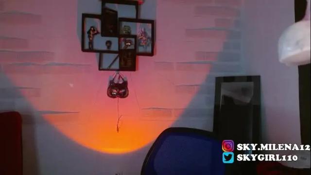 Image 4 of sky_girl1 Stream on Chaturbate on 1 month ago