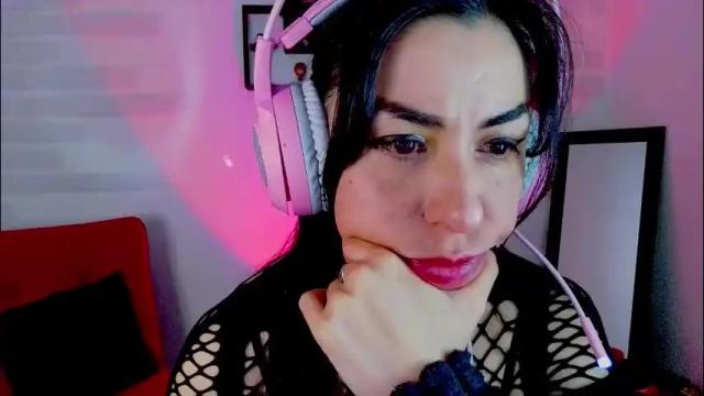 Image 10 of sky_girl1 Stream on Chaturbate on 10 days ago