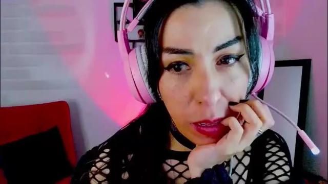 Image 6 of sky_girl1 Stream on Chaturbate on 10 days ago