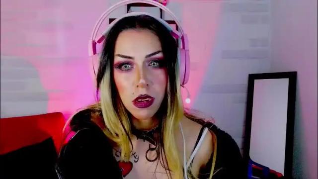 Image 4 of sky_girl1 Stream on Chaturbate on 9 days ago