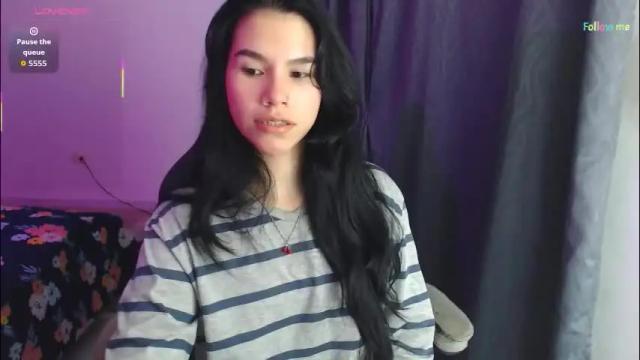Image 4 of sky_lover_ Stream on Chaturbate on 23 days ago