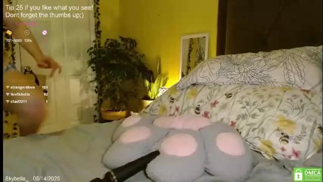 Image 2 of skybella_ Stream on Chaturbate on 26 days ago