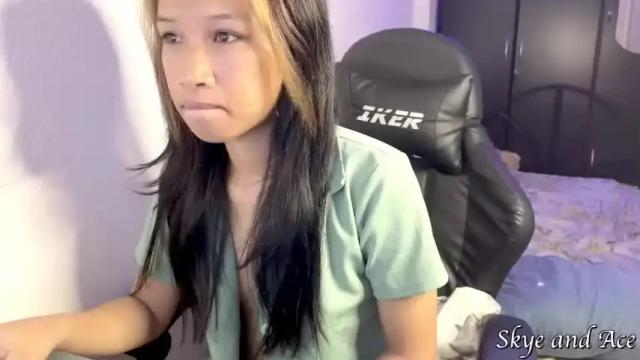 Image 3 of skye16484 Stream on Chaturbate on 17 months ago