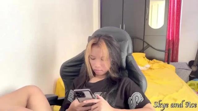 Image 3 of skye16484 Stream on Chaturbate on 16 months ago