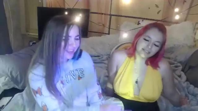 Image 7 of skye3dogs3 Stream on Chaturbate on 17 months ago