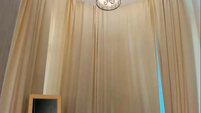 Image 3 of skye_shy Stream on Chaturbate on 24 days ago