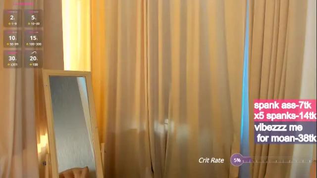 Image 3 of skye_shy Stream on Chaturbate on 22 days ago
