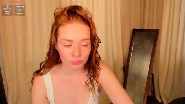 Image 6 of skye_shy Stream on Chaturbate on 5 months ago