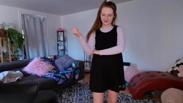 Image 2 of skyewatson Stream on Chaturbate on 1 month ago