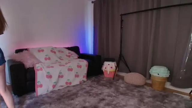 Image 2 of skyewatson Stream on Chaturbate on 1 month ago