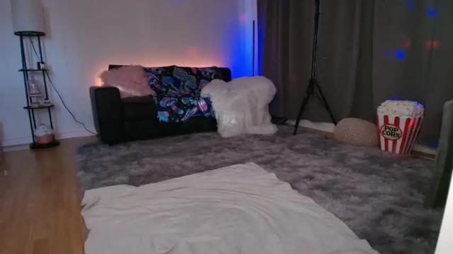 Image 11 of skyewatson Stream on Chaturbate on 8 days ago