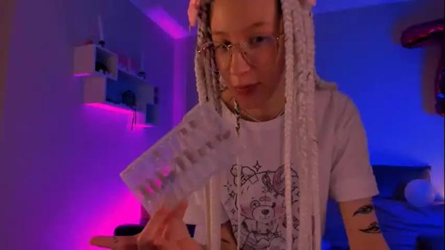 Image 10 of skyewavy Stream on Chaturbate on 1 month ago