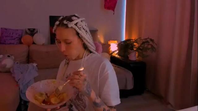 Thumbnail 2, skyewavy's Stream at Chaturbate, 1 month ago