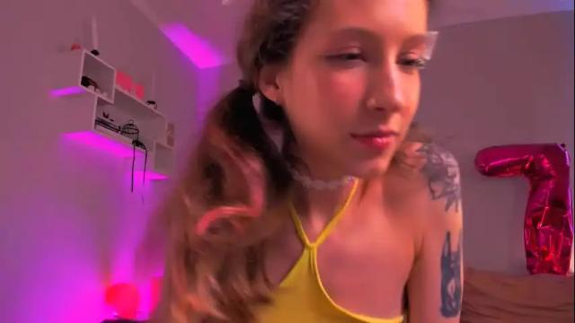 Image 7 of skyewavy Stream on Chaturbate on 3 months ago