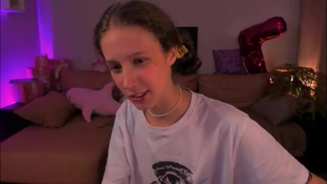 Image 4 of skyewavy Stream on Chaturbate on 1 month ago