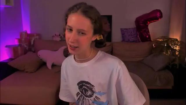 Thumbnail 2, skyewavy's Stream at Chaturbate, 1 month ago