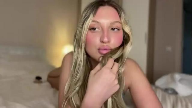 Image 10 of skyffi Stream on Chaturbate on 2 months ago
