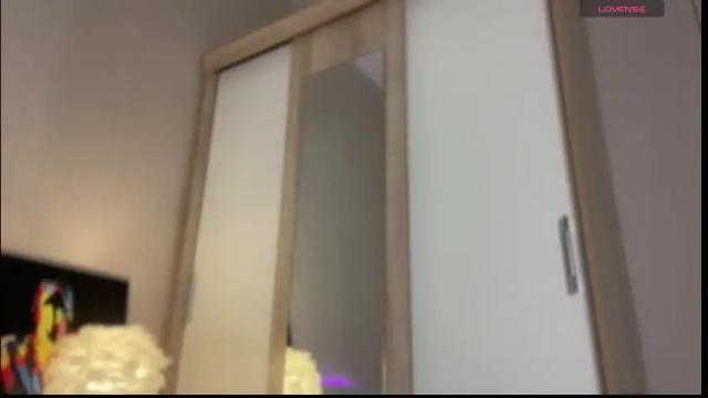 Image 2 of skyffi Stream on Chaturbate on 2 months ago