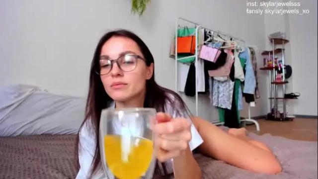 Image 4 of skylar_jewels Stream on Chaturbate on 28 days ago