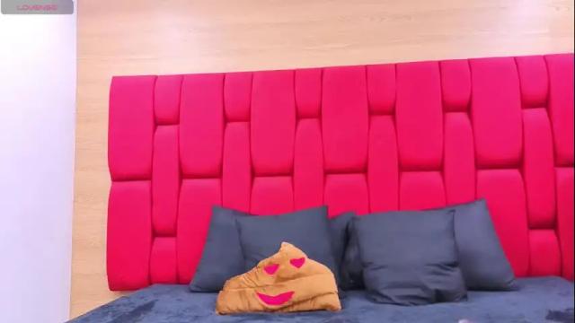 Image 2 of skynny_horney Stream on Chaturbate on 20 days ago