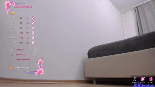 Image 7 of skyqueeni Stream on Chaturbate on 5 months ago