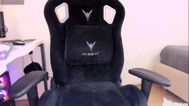Thumbnail 2, skyqueeni's Stream at Chaturbate, 3 months ago