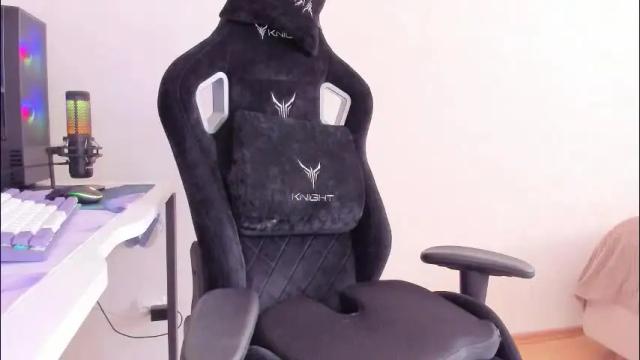 Thumbnail 1, skyqueeni's Stream at Chaturbate, 1 month ago