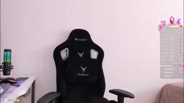 Image 12 of skyqueeni Stream on Chaturbate on 1 month ago