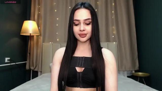 Image 4 of skysparks Stream on Chaturbate on 21 months ago