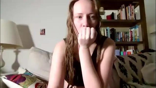 Image 2 of skywinters Stream on Chaturbate on 15 days ago