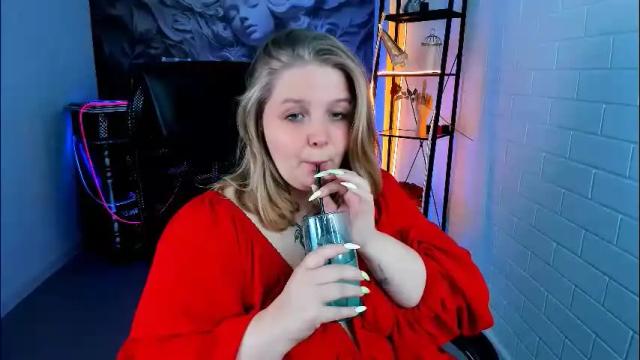 Image 8 of sladadeew Stream on Chaturbate on 1 month ago