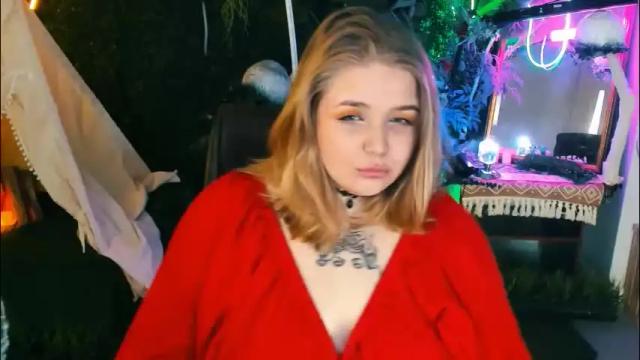 Image 8 of sladadeew Stream on Chaturbate on 1 month ago