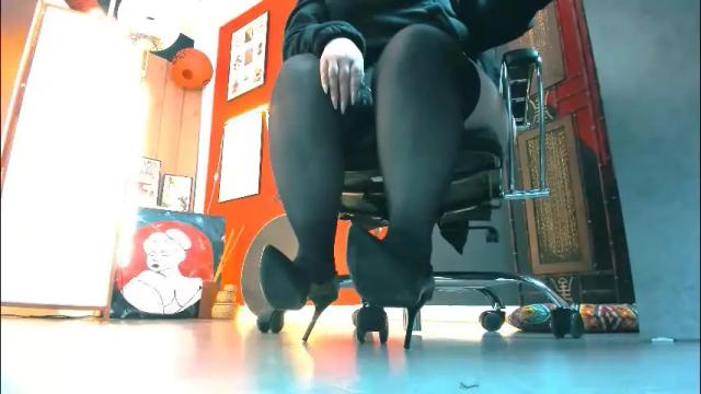 Image 12 of sladadeew Stream on Chaturbate on 1 month ago