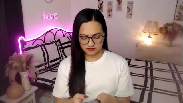 Image 4 of slave_amanda69 Stream on Chaturbate on 2 months ago