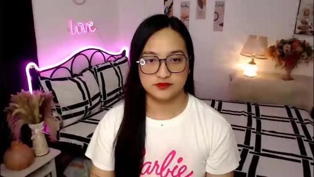 Thumbnail 3, slave_amanda69's Stream at Chaturbate, 1 month ago