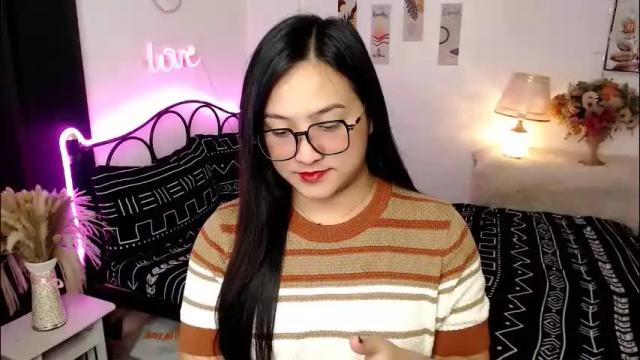 Thumbnail 1, slave_amanda69's Stream at Chaturbate, 1 month ago