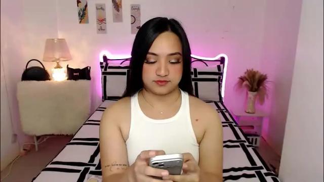 Image 11 of slave_amanda69 Stream on Chaturbate on 14 days ago