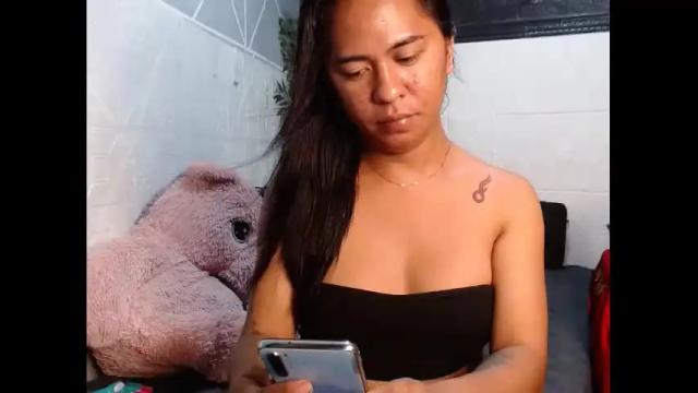 Image 7 of slavescommander Stream on Chaturbate on 16 months ago