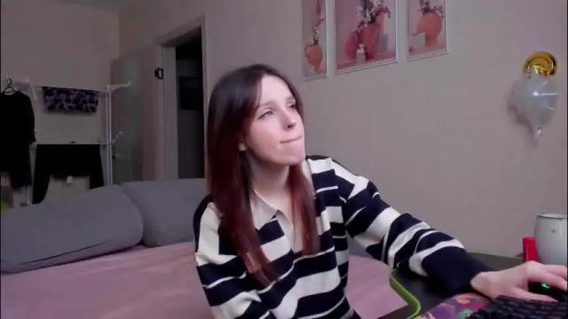 Image 11 of sledadora Stream on Chaturbate on 21 days ago