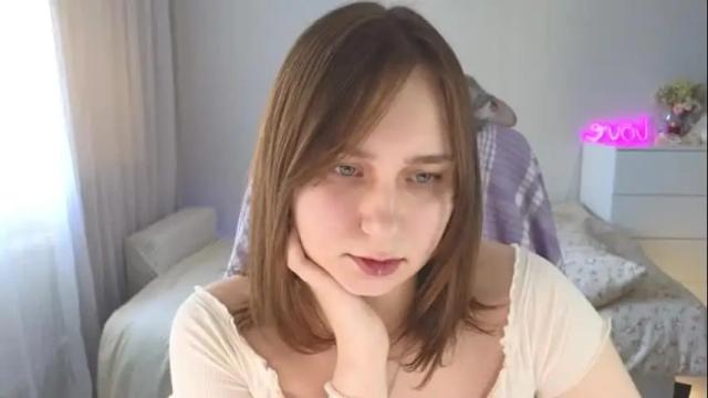 Image 12 of sleeping_princess Stream on Chaturbate on 28 days ago