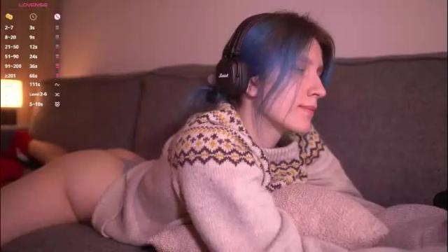 Image 6 of sleepingsonya Stream on Chaturbate on 28 days ago