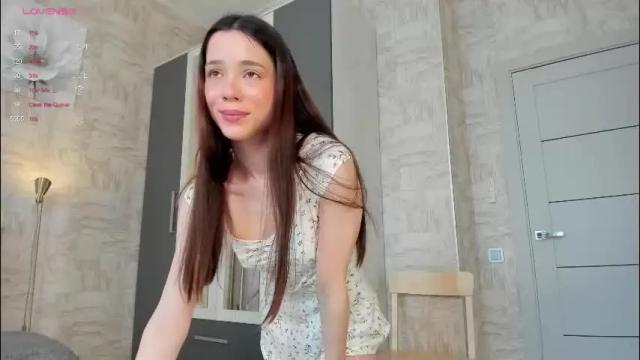 Image 3 of sleepyrue Stream on Chaturbate on 1 month ago