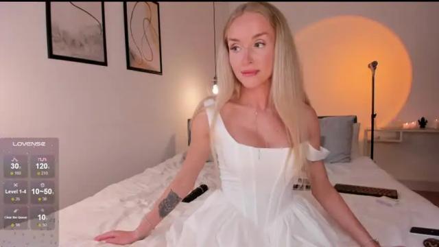 Image 4 of slemgem Stream on Chaturbate on 1 month ago