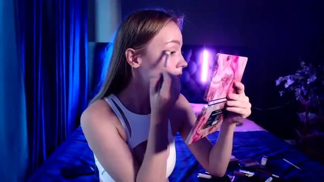 Image 6 of slemgem Stream on Chaturbate on 4 months ago