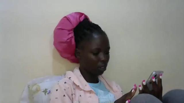 Image 12 of slender_ebony Stream on Chaturbate on 14 months ago